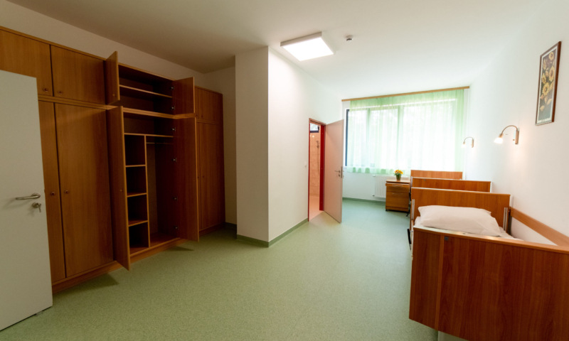 2-Bett-Zimmer_Seniorenheim am Plattensee