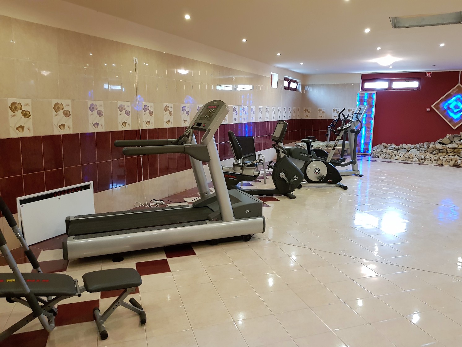 Fitnesraum-Seniorenresidenzen-Süd-Ungarn