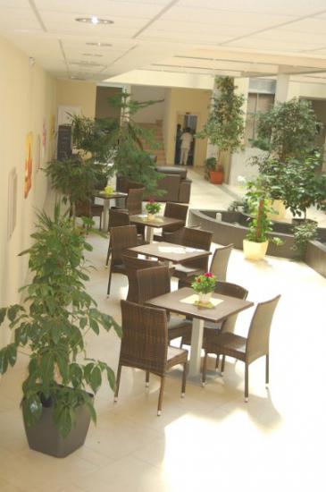 Gebäude_Pflegeheim in Südungarn