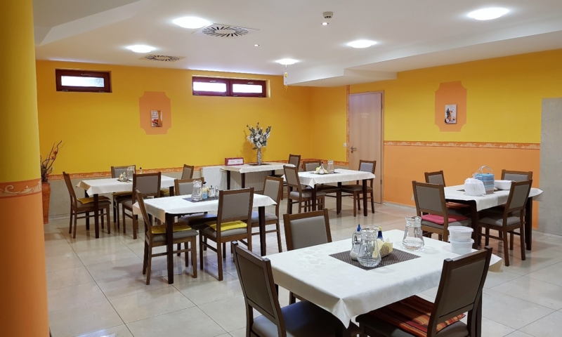 Seisesaal_Seniorenheim bei Fünfkirchen